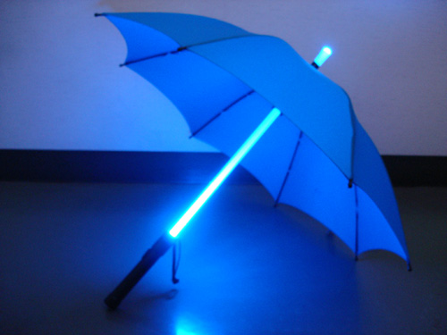 glow-umbrella-blade-runner-style-4
